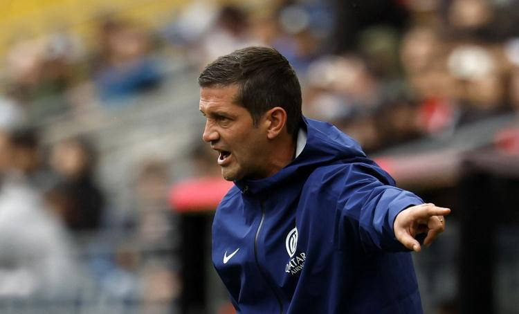 国米1-2负于马竞：齐沃保守换人致局势逆转，蓝黑军遇强显弱该如何自救？