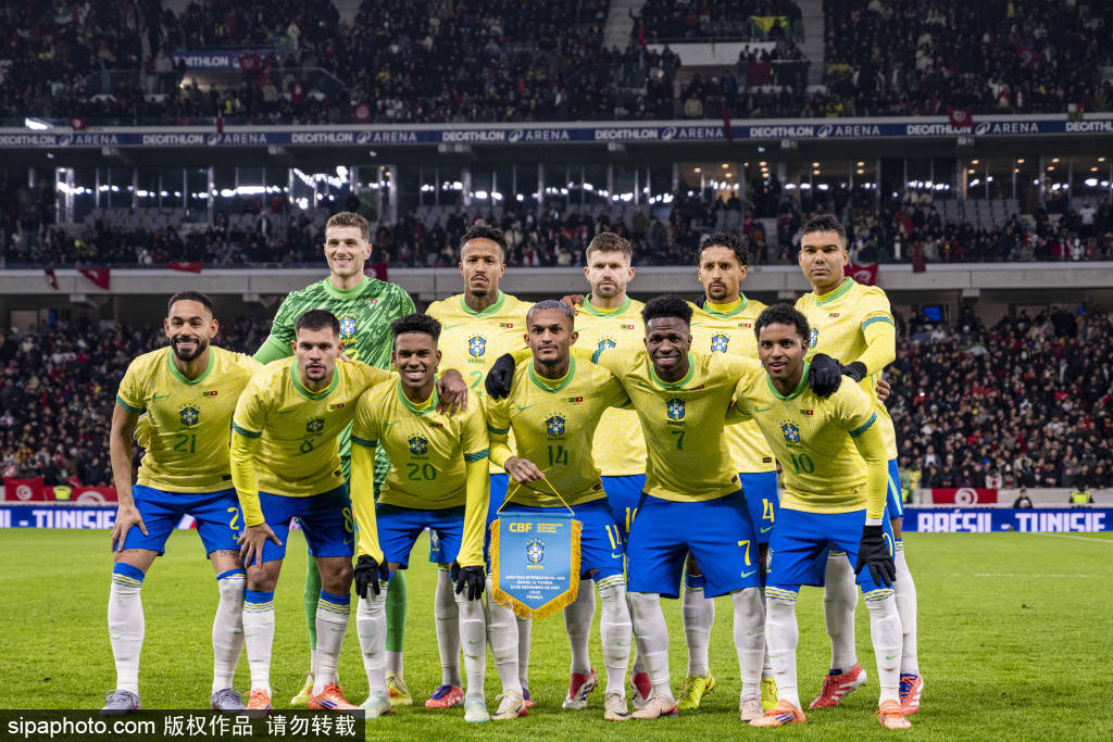 法甲焦点战：欧塞尔vs梅斯，谁能打破不胜魔咒？